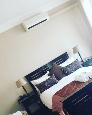 Imagen de la habitación del Hotel Kings and Gallery. Foto 8