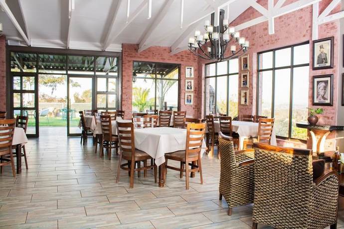 Imagen del bar/restaurante del Hotel Kings and Gallery. Foto 4