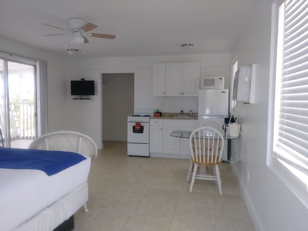 Imagen de la habitación del Hotel Kingsail Resort. Foto 9