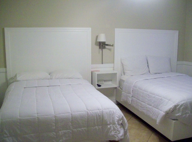 Imagen de la habitación del Hotel Kingsail Resort. Foto 13