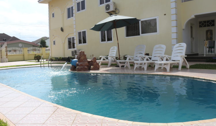 Imagen general del Hotel Kingsbridge Royale. Foto 2
