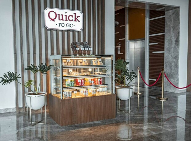 Imagen del bar/restaurante del Hotel Kingsford Hotel Manila. Foto 14