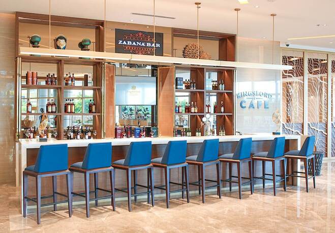 Imagen del bar/restaurante del Hotel Kingsford Hotel Manila. Foto 16