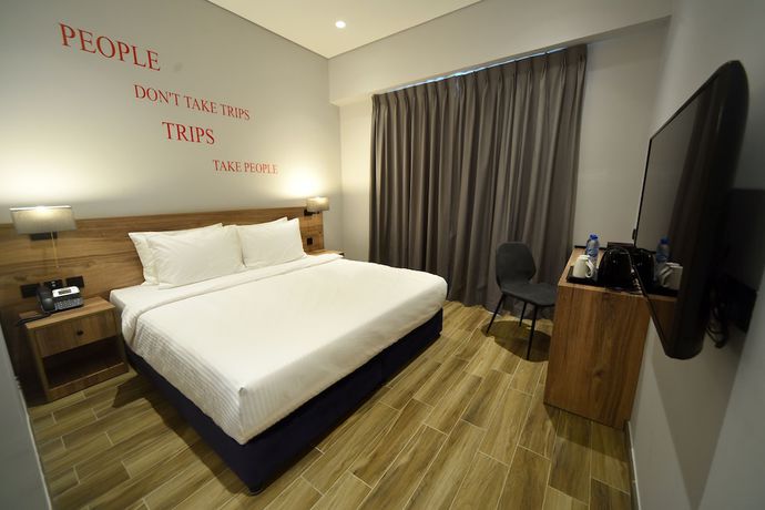 Imagen de la habitación del Hotel Kingsgate Al Jadaf by Millennium Hotels. Foto 14