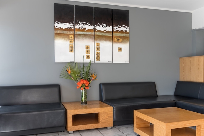 Imagen de los interiores del Hotel Kingsgate Autolodge. Foto 18