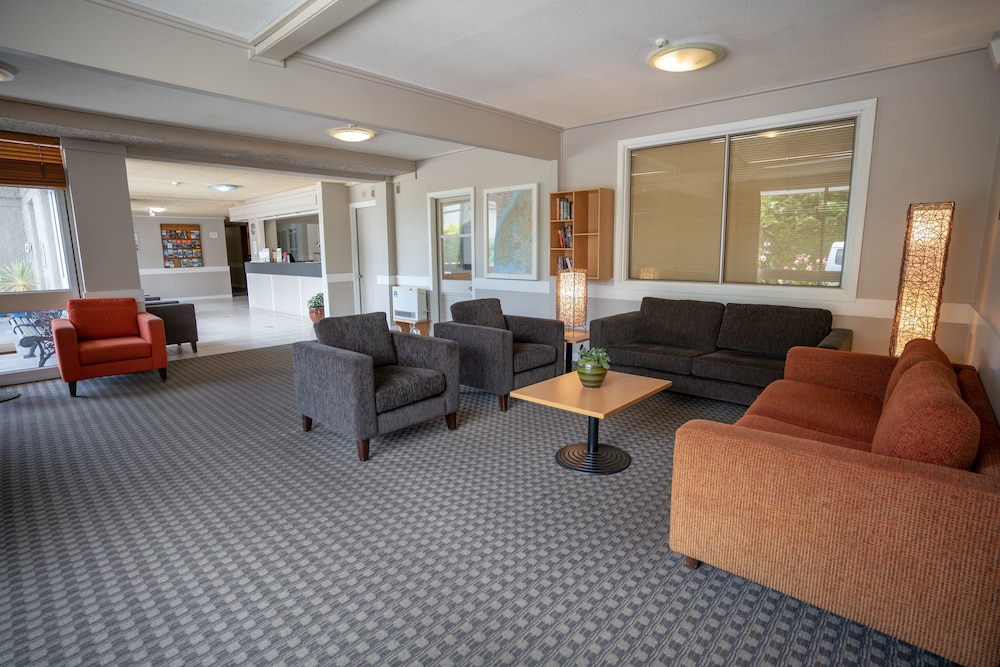 Imagen de los interiores del Hotel Kingsgate Te Anau. Foto 17
