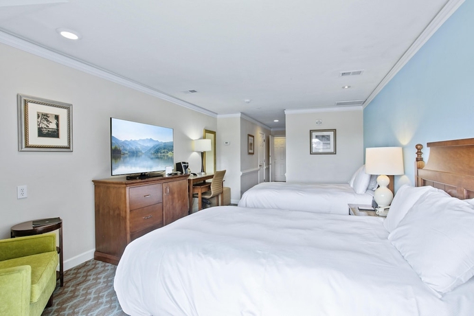 Imagen de la habitación del Hotel Kingsmill Resort. Foto 6