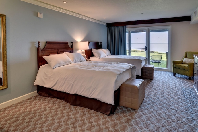 Imagen de la habitación del Hotel Kingsmill Resort. Foto 7