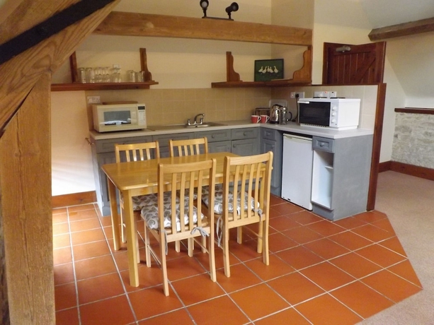 Imagen de la habitación del Hotel Kingston Country Courtyard. Foto 16