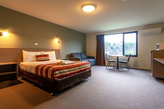 Imagen general del Hotel Kingston, Kingstone. Foto 11