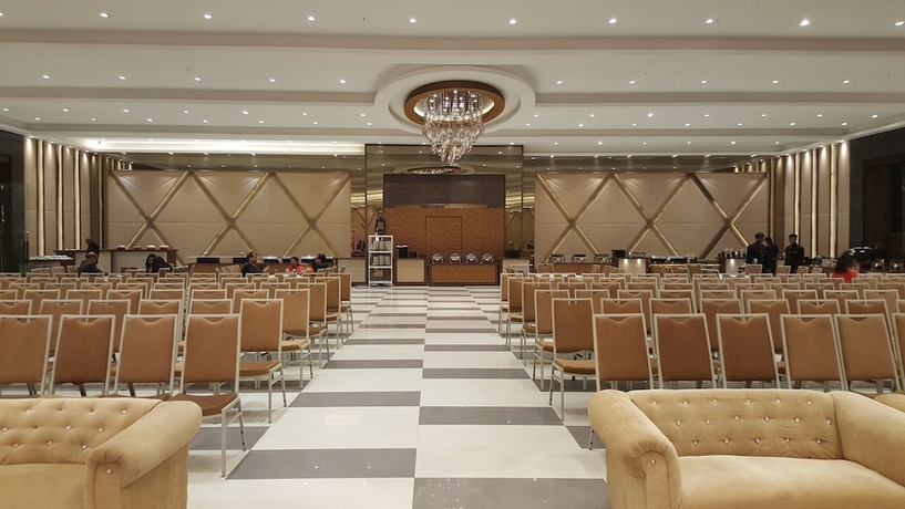 Imagen de los interiores del Hotel Kingston Resort. Foto 18
