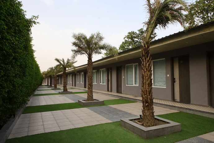 Imagen de los exteriores del Hotel Kingston Resort. Foto 15