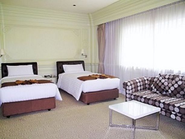 Imagen de la habitación del Hotel Kingston Suites Bangkok. Foto 3