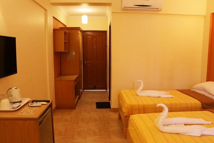 Imagen general del Hotel Kingstork Beach Resort. Foto 3