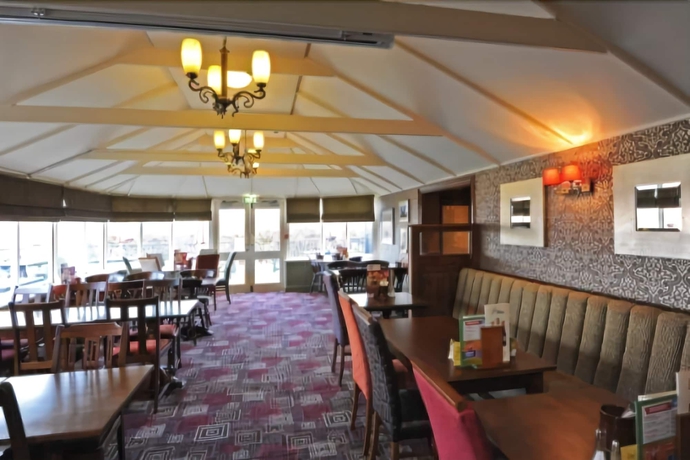 Imagen del bar/restaurante del Hotel Kingstown By Greene King Inns. Foto 2