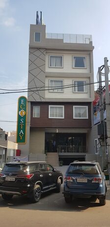 Imagen general del Hotel Kingsway, Amritsar. Foto 15