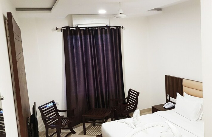 Imagen de la habitación del Hotel Kingsway, Amritsar. Foto 22