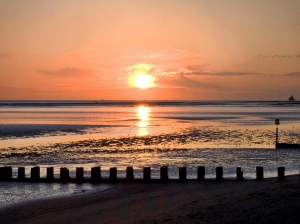 Imagen de los exteriores del Hotel Kingsway Cleethorpes. Foto 14