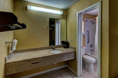 Imagen de la habitación del Hotel Kingsway Inn Corsicana. Foto 7
