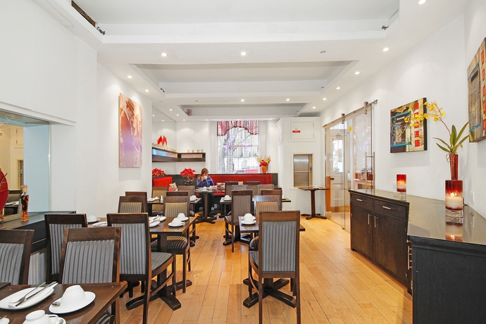 Imagen del bar/restaurante del Hotel Kingsway Park At Park Avenue. Foto 3