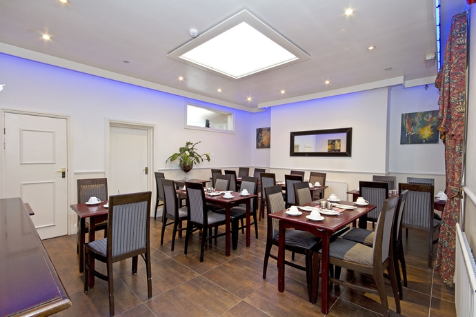 Imagen del bar/restaurante del Hotel Kingsway Park At Park Avenue. Foto 4