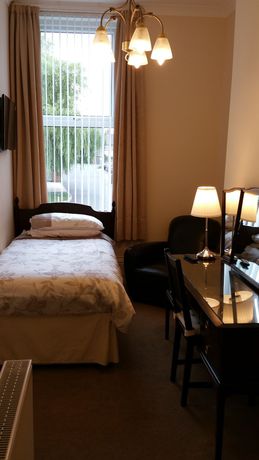 Imagen del bar/restaurante del Hotel Kingswood Guest House. Foto 2