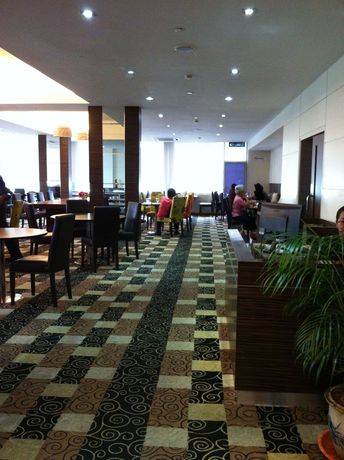 Imagen de la habitación del Hotel Kingwood. Foto 5