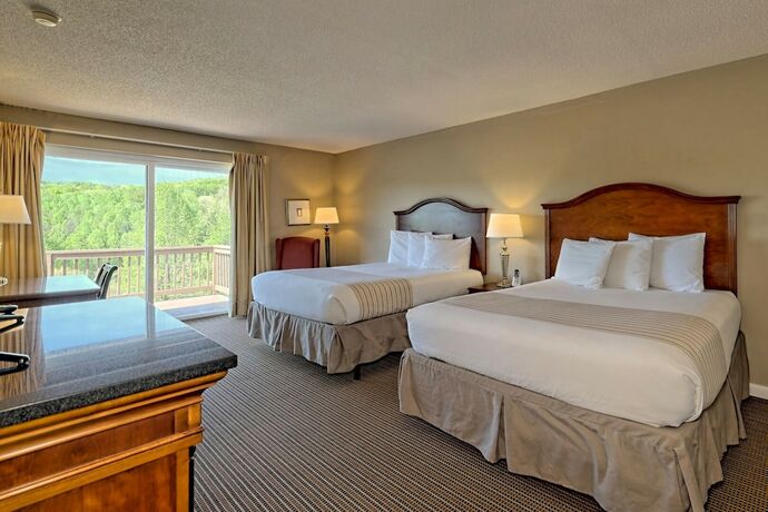 Imagen de la habitación del Hotel Kingwood Resort. Foto 18