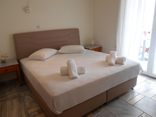 Imagen de la habitación del Hotel Kinira Beach. Foto 15
