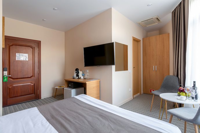 Imagen de la habitación del Hotel Kinney sea view hotel. Foto 7