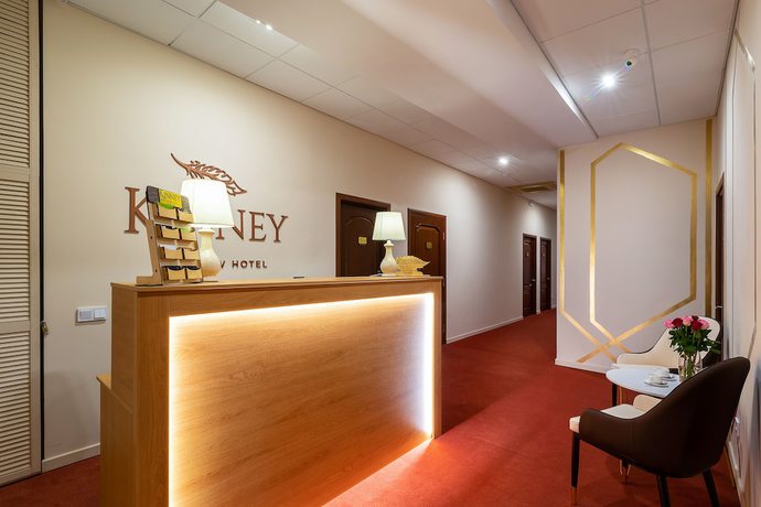 Imagen de los interiores del Hotel Kinney sea view hotel. Foto 20