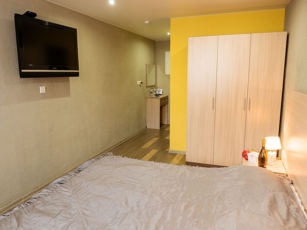 Imagen de la habitación del Hotel Kinolenta. Foto 3