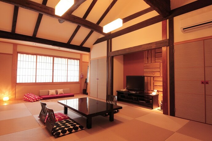 Imagen de la habitación del Hotel Kinosaki Tajimaya. Foto 27