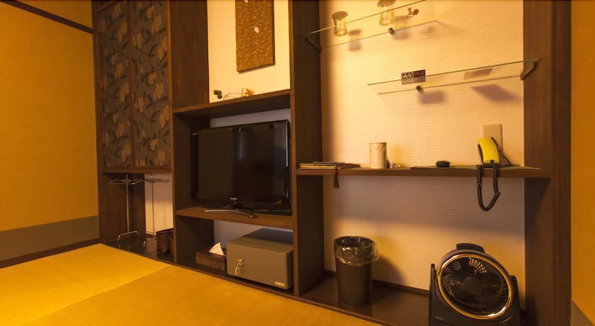 Imagen de la habitación del Hotel Kinosaki Tenboen. Foto 9