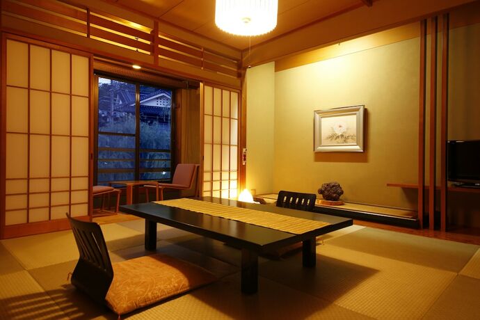 Imagen de la habitación del Hotel Kinosaki Yamamotoya. Foto 21