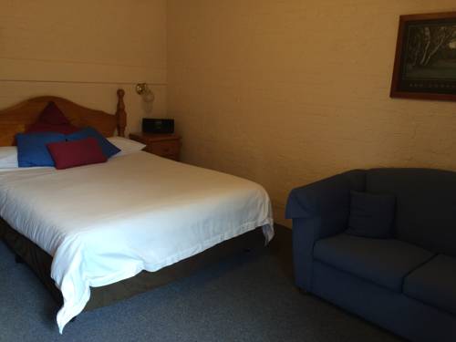 Imagen de la habitación del Hotel Kinross Inn. Foto 2