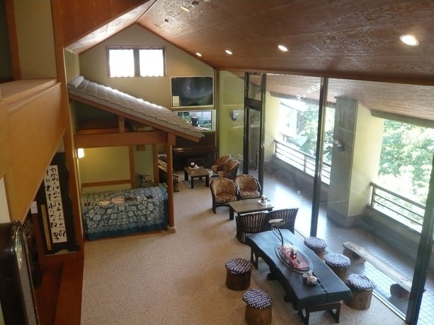 Imagen de los interiores del Hotel Kinseikan Seseragi. Foto 17