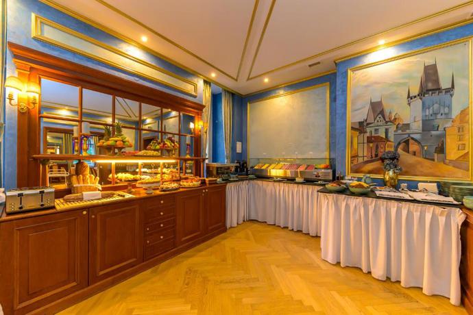 Imagen general del Hotel Kinsky Fountain. Foto 9