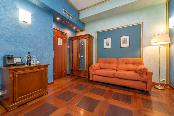 Imagen general del Hotel Kinsky Fountain. Foto 14