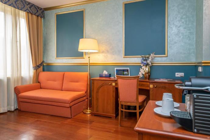 Imagen general del Hotel Kinsky Fountain. Foto 16