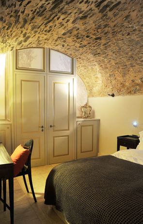 Imagen de la habitación del Hotel Kinsterna. Foto 12
