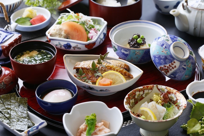 Imagen del bar/restaurante del Hotel Kinsuien. Foto 6