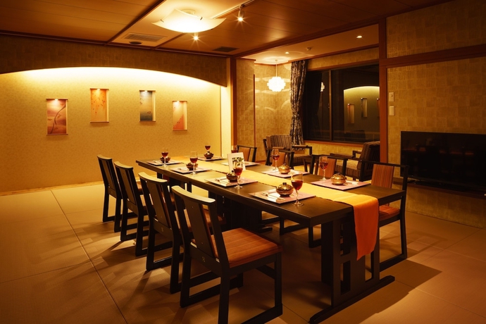 Imagen de los interiores del Hotel Kintarouonsen. Foto 15