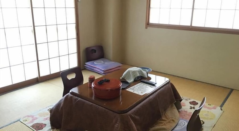 Imagen de la habitación del Hotel Kinugawa Niouson Plaza. Foto 7