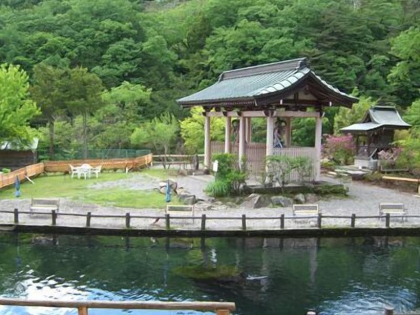 Imagen de los exteriores del Hotel Kinugawa Niouson Plaza. Foto 12