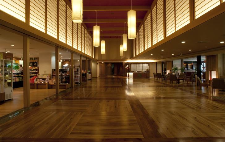 Imagen de los interiores del Hotel Kinugawa Onsen. Foto 17