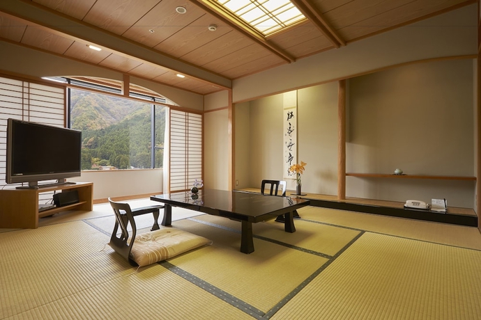 Imagen de la habitación del Hotel Kinugawa Onsen Sanraku. Foto 10