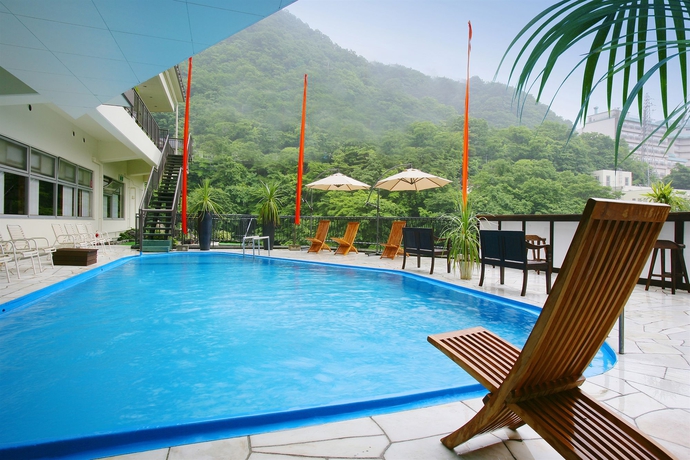 Imagen de la piscina del Hotel Kinugawa Plaza. Foto 14