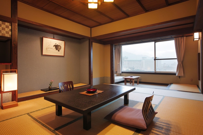 Imagen de la habitación del Hotel Kinugawa Plaza. Foto 10
