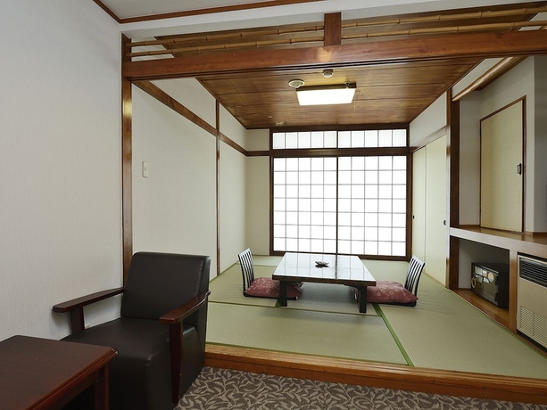 Imagen de la habitación del Hotel Kinugawa Royal. Foto 8